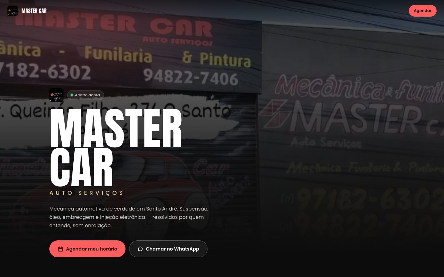 Página inicial do site da Master Car Auto Serviços no computador: foto da fachada da oficina ao fundo e o nome Master Car em letras grandes.